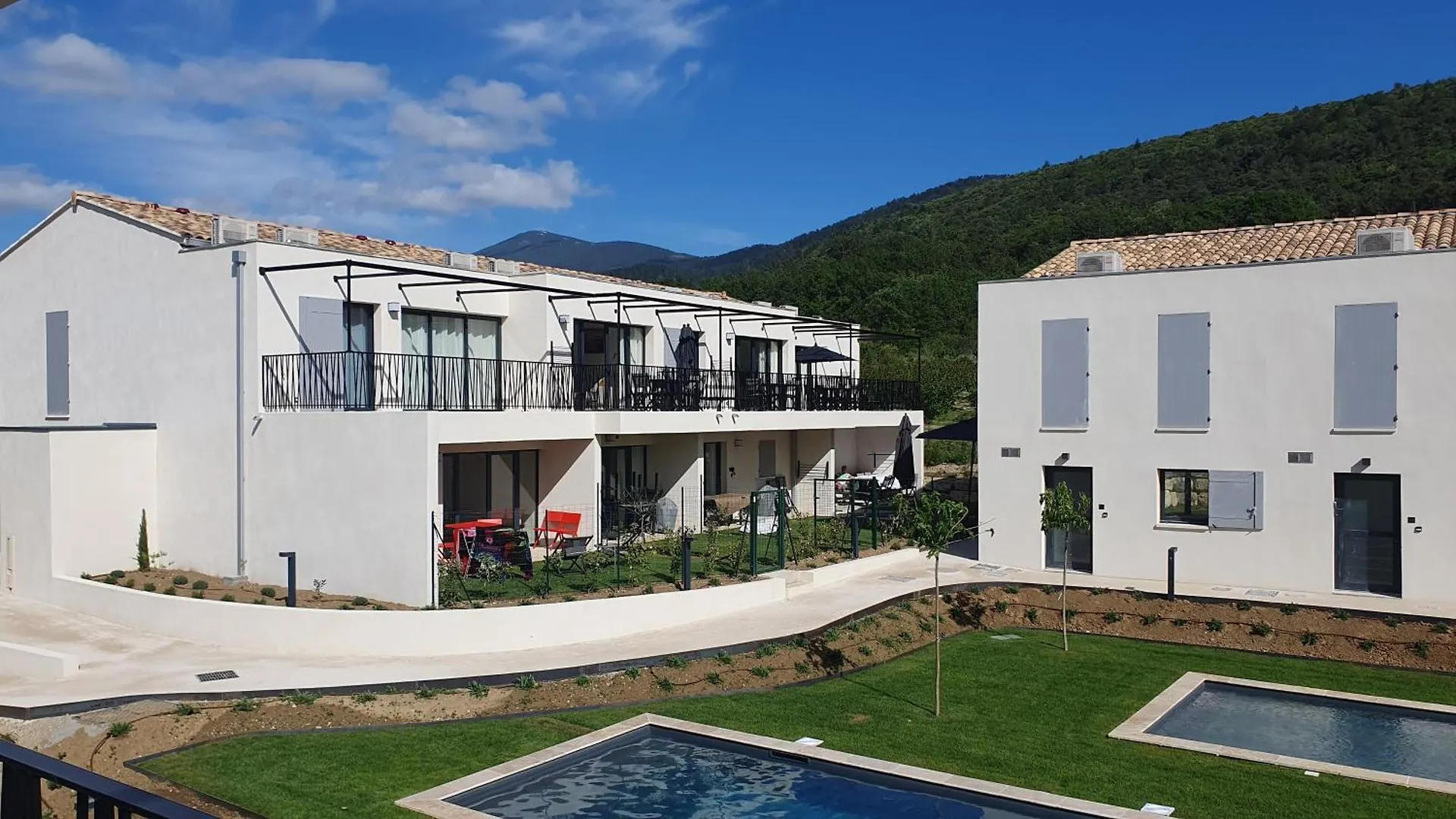 Le Tircis - 2 Slaapkamers Met Terras En Zwembad Aan De Mont Ventoux Malaucene France